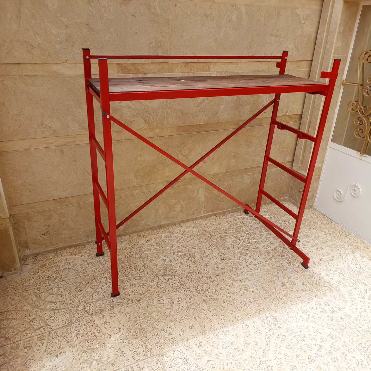 نردبان داربستی دیلمان صنعت مدل PE-102